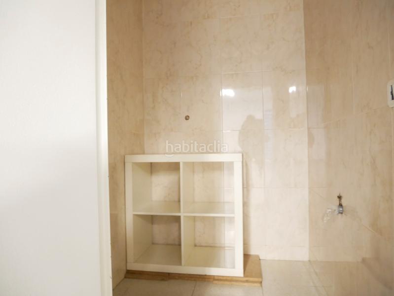 Foto 50a9d00e-8078-4d41-8932-117380120e6e. Location local commercial avec chauffage dans Centro Histórico Gandia