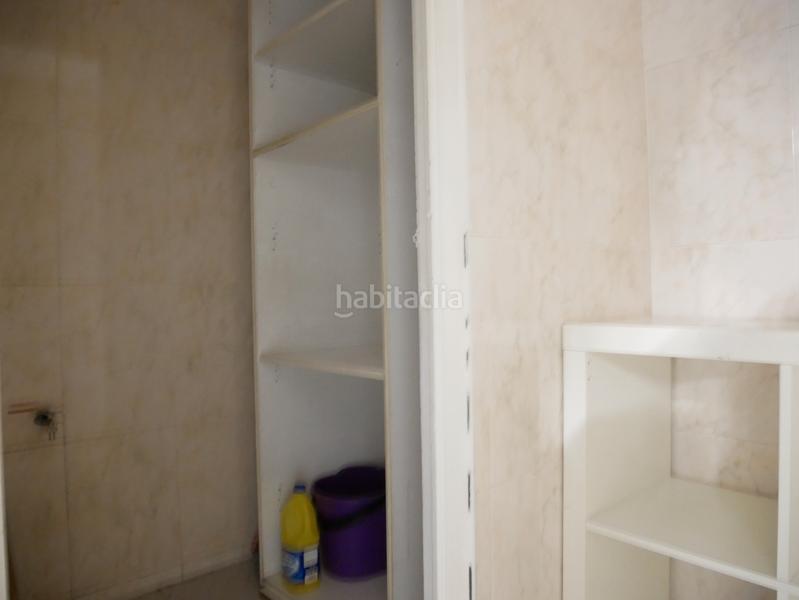 Foto c93aff71-8b99-47ea-a45b-2737714e77bf. Rent business premise with heating in Centro Histórico Gandia