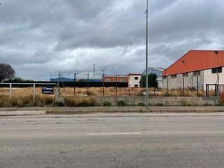 Residential Plot  Calle industria