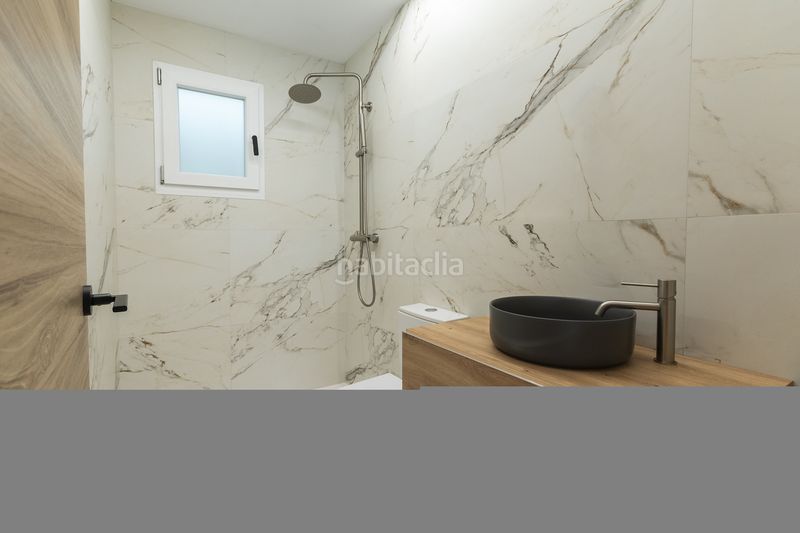 Foto f6d22459-d8ca-4901-8320-5dbc717f96f4. Casa en Centro Histórico Gandia