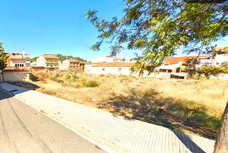 Terreno residenziale  25 de abril