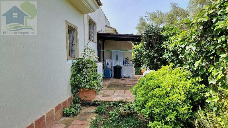 Foto 4acf290b-33a0-4c85-829c-25c24fb5b4df. Chalet con riscaldamento parcheggio piscina in Cuatro Pinos - El Carmen Puerto de Santa María (El)