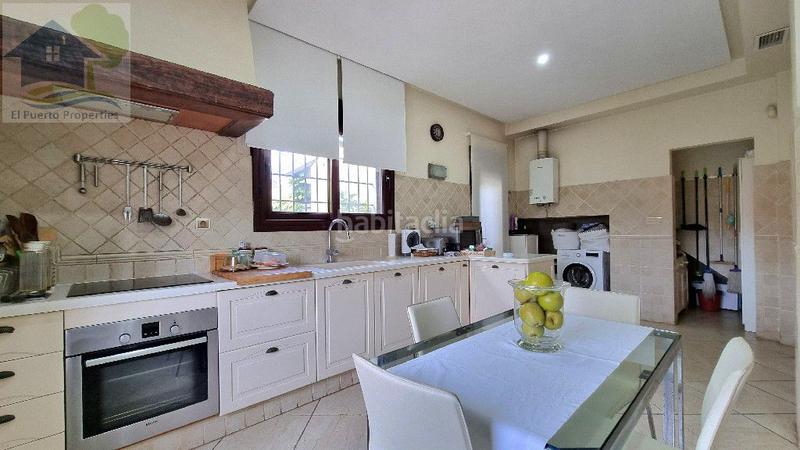 Foto 5568d8a3-5e3d-4aa5-a50f-541405d3fbd9. Chalet con riscaldamento parcheggio piscina in Cuatro Pinos - El Carmen Puerto de Santa María (El)