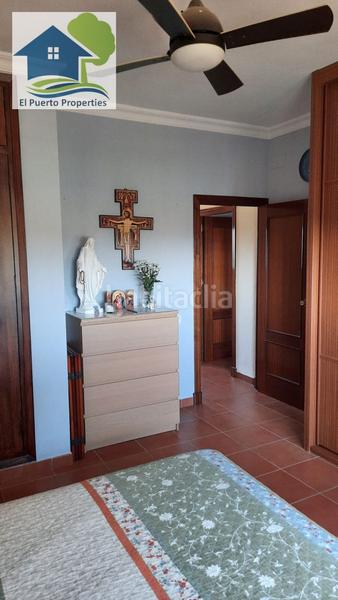 Foto 99d650fa-0d39-49db-87ec-3fbac0e61bc1. Casa adossada amb calefacció aparcament piscina a Puerto de Santa María (El)