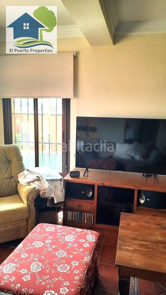 Foto f98fa103-c40c-4fa8-ab97-efadd58ef1fd. Casa adossada amb calefacció aparcament piscina a Puerto de Santa María (El)