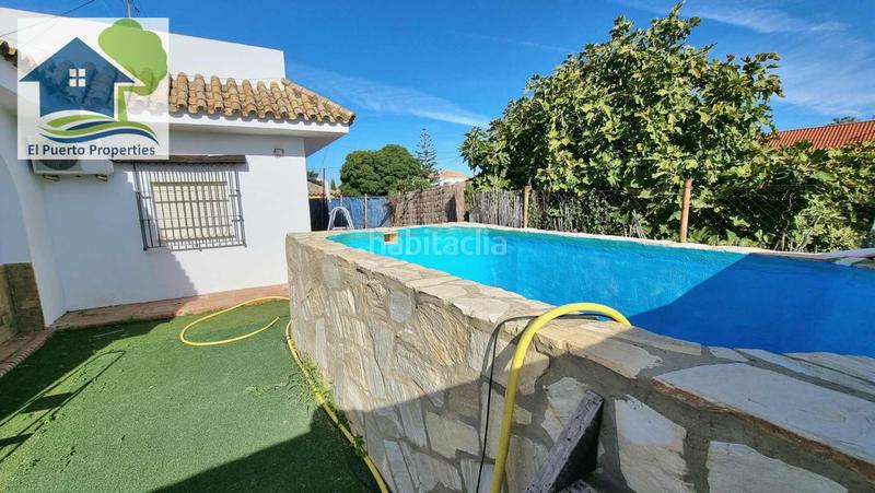 Foto 1a46d0bf-047c-47ec-8bdd-b7e1b8aca64f. Chalet mit heizung parking pool in Cuatro Pinos - El Carmen Puerto de Santa María (El)