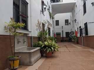 Edificio en Calle solares 10. Edificio exclusivo en venta  barrio del realejo, granada
