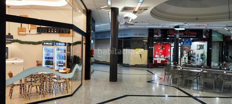 Foto 8e82a1c1-45fd-4daa-9dea-a82b4bf1cd62. Lloguer local comercial a calle arabial 45 a Fígares Granada