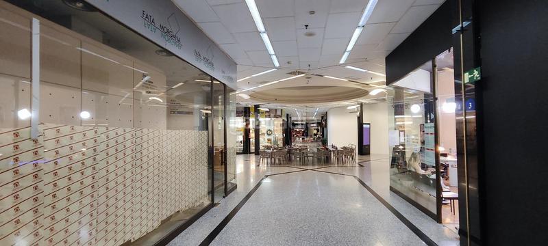 Foto f16e1c6a-8362-43ff-bb73-b306bd1c2569. Lloguer local comercial a calle arabial 45 a Fígares Granada