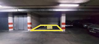 Lloguer Aparcament cotxe a Calle escritor miguel toro 7. Garaje en granada zona zaidín, frente al carrefour