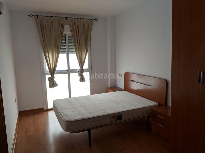 Foto 32736f00-1e69-4e6a-8598-3e2a36ff1bf2. Piso en calle gaviota 8 edificio en venta calle gaviota en Granada