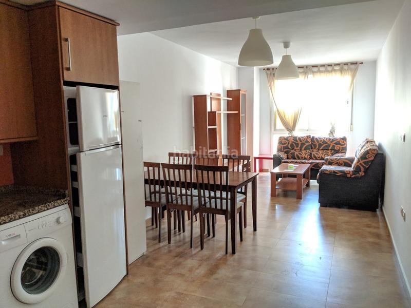 Foto f75913ee-6087-4eed-9260-1f2d3b331054. Piso en calle gaviota 8 edificio en venta calle gaviota en Granada