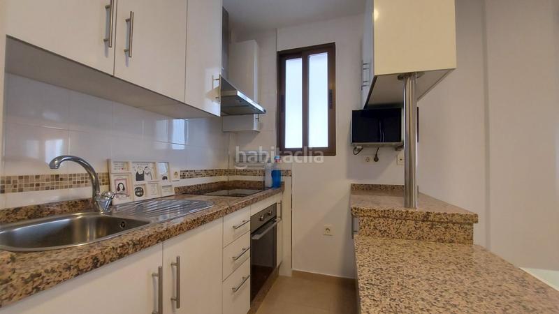 Foto cc386bea-efbb-4a30-86e1-a27f86b2b819. Alquiler piso  con 2 habitaciones y precioso enclave realejo bajo en Granada