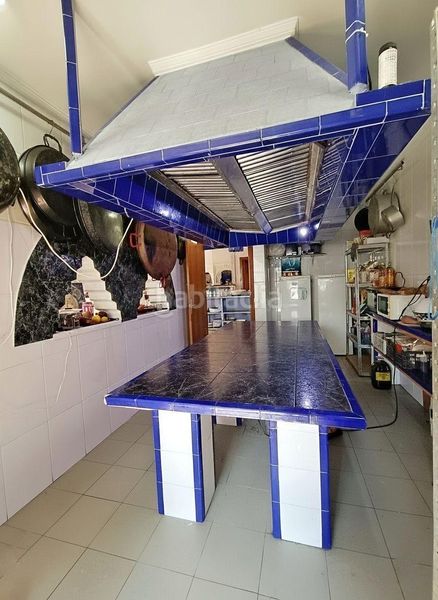 Foto d15ce7ff-7773-4a1e-8ee6-8c5bbeee9922. Casa amb piscina a Motril ciudad Motril
