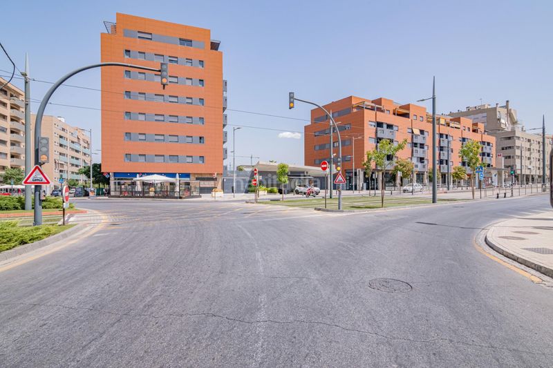 Foto 10797f68-a8aa-4d3c-947a-b10b18720c36. Pis amb aparcament piscina a Campus de la Salud Granada