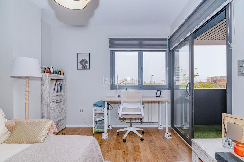 Foto 2da9411f-cdf2-44bf-93fa-65a561fe89ed. Pis amb aparcament piscina a Campus de la Salud Granada