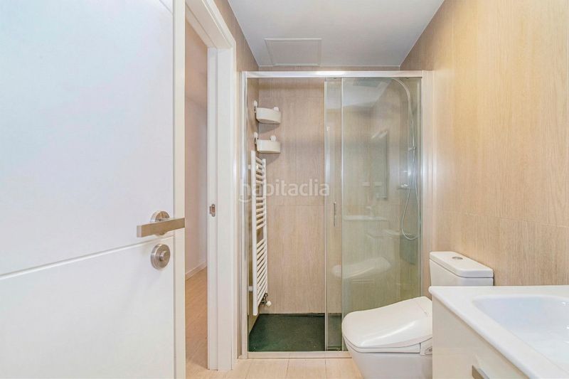 Foto 3b234fda-4b18-481f-ab03-b411b20f04e7. Pis amb aparcament piscina a Campus de la Salud Granada