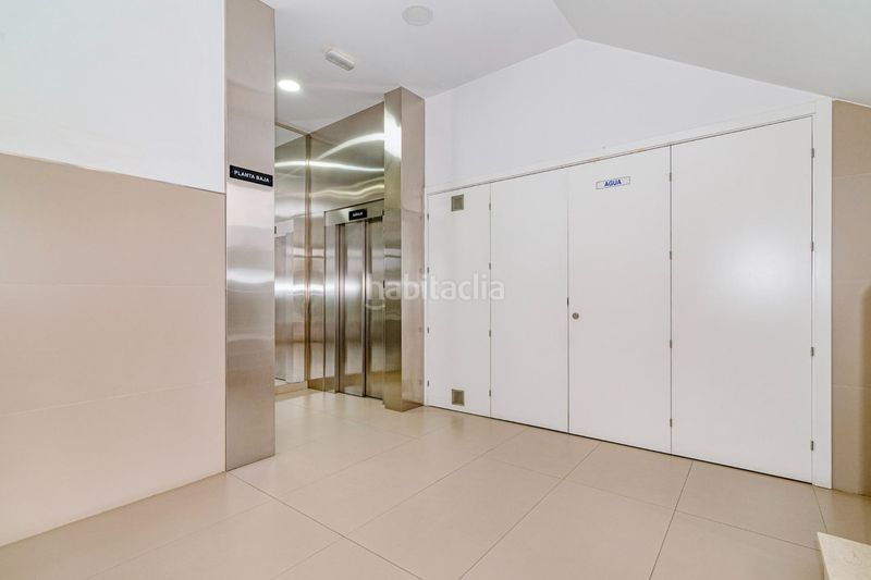 Foto e2e84a84-6658-4da0-b26c-72062c4bf5d7. Pis amb aparcament piscina a Campus de la Salud Granada