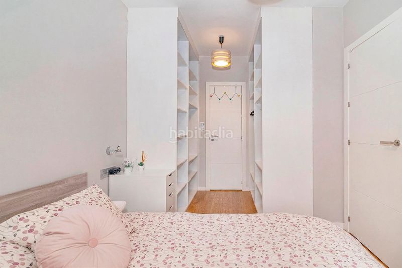 Foto f8cb8b15-2a5c-427d-a830-330831732dd1. Pis amb aparcament piscina a Campus de la Salud Granada