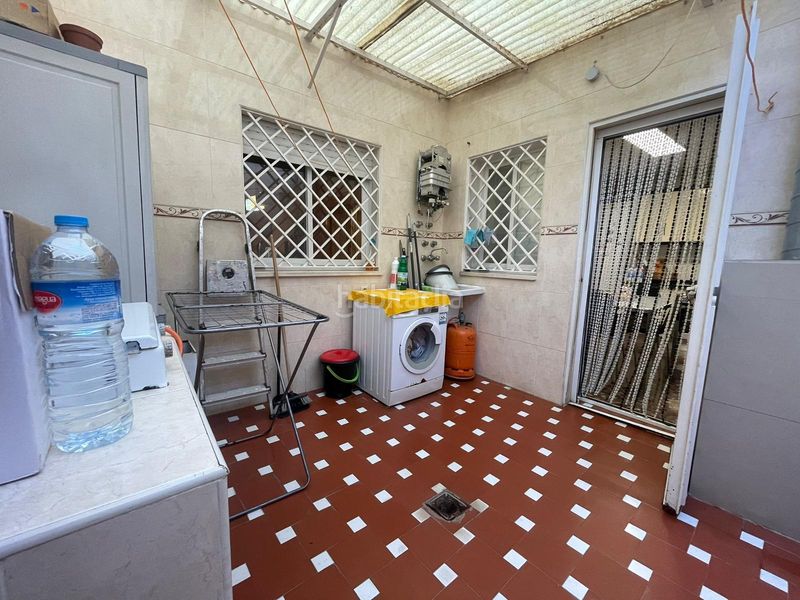 Foto b84998e7-be2b-414e-b5fb-6cdec6dde635. Casa adossada amb calefacció aparcament a Motril ciudad Motril