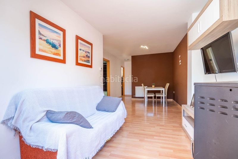 Foto 135045bc-5840-4a1a-941b-82ff7802481e. Pis a calle leon felipe a La Zubia Ciudad Zubia (La)