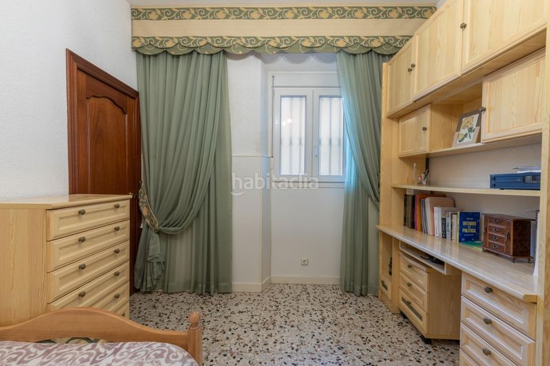 Foto 5f0050dd-93cd-43c4-86dc-07830f72b240. Flat in calle cristo de la yedra in San Ildefonso Granada