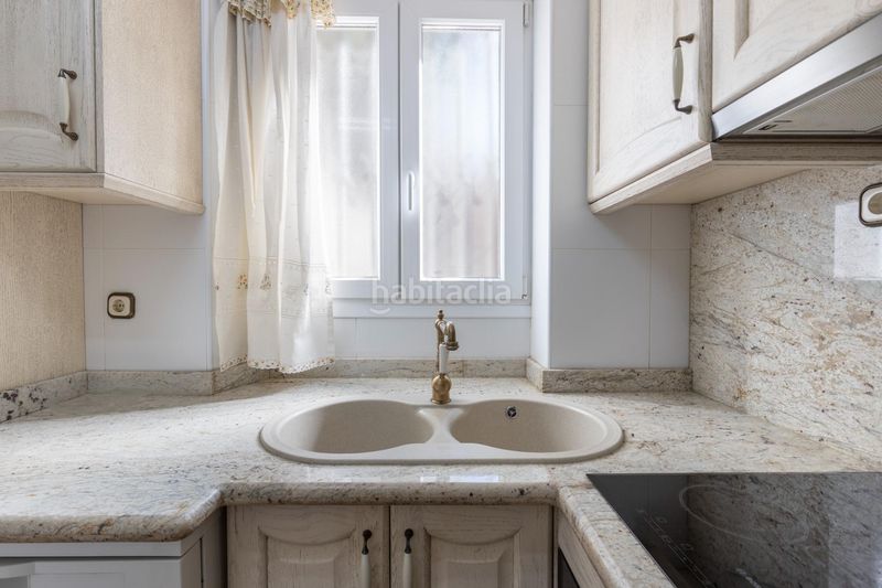 Foto badf01df-7c58-4999-9916-f5ddf7d1cd9e. Flat in calle cristo de la yedra in San Ildefonso Granada