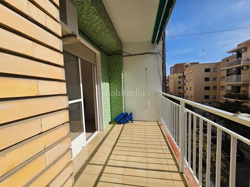 Foto 5692b9d4-8ca2-4a2a-acf5-296db94348dd. Rent flat in Ensanche Cartagena