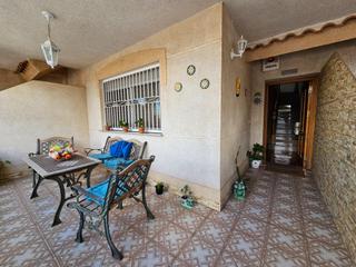 Casa en Los Barreros - Cuatro Santos. Dplex muy luminoso en zona residencial