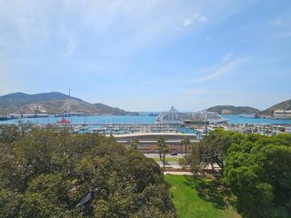 Rent Flat  Avenida muralla del mar. Alquiler de gran piso de lujo en la muralla del mar