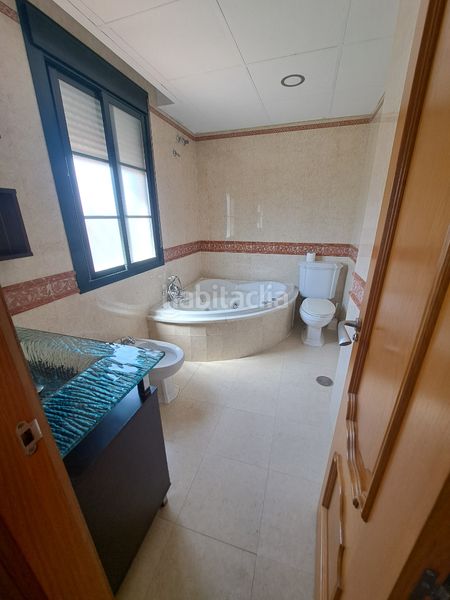 Foto db680e00-ddf5-43ec-ba64-ff1051dcc1a5. Chalet en Arco Norte - Avda España Dos Hermanas