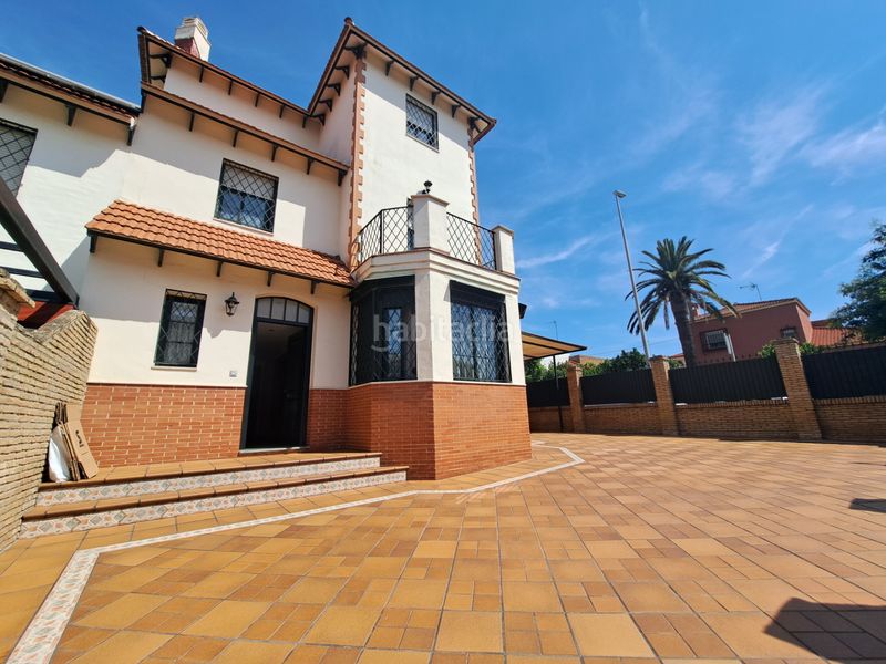 Foto e3fcebb1-f4b4-40e0-ae70-7fdf85a4c1ff. Chalet en Arco Norte - Avda España Dos Hermanas