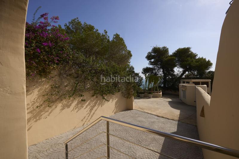 Foto bc6ad6d8-fb8b-478e-8f36-c2b5f0f8fcb8. Pis amb aparcament a Puig des Molins Ibiza