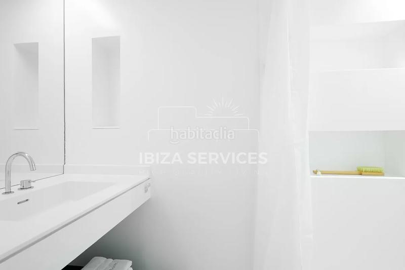 Foto 589bd7e8-80ed-4734-8092-990410a5d569. Affitto appartamento in Marina Botafoc-Talamanca Ibiza