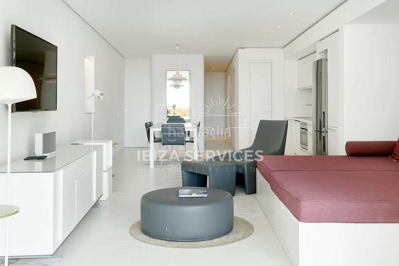 Foto e29c1317-cc85-4558-a960-08fcf8429580. Location appartement dans Marina Botafoc-Talamanca Ibiza
