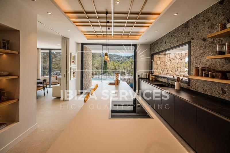 Foto 8f9a49a2-9f62-480f-bf3c-1faf48312d51. Chalet con parcheggio piscina in Roca Llisa Santa Eulària