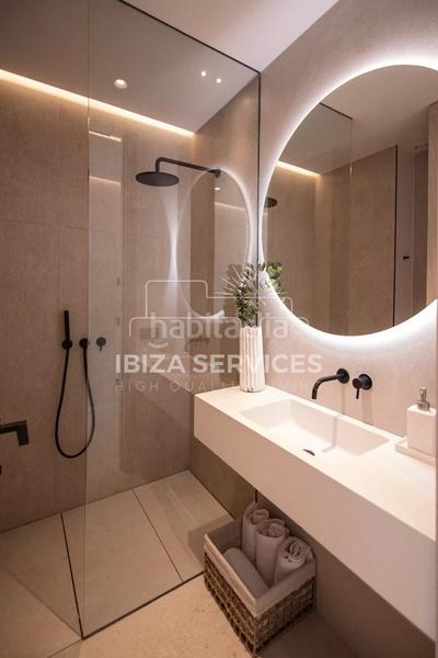 Foto b00bab86-5af9-478e-ab92-bdac1adde3d3. Chalet con parcheggio piscina in Roca Llisa Santa Eulària