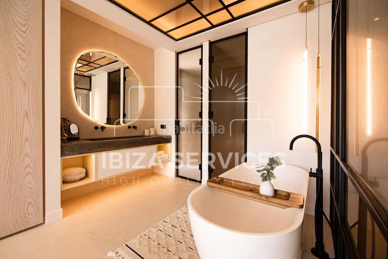 Foto fbbfb157-26b3-490e-b36a-0ed9cefa80d0. Chalet con parcheggio piscina in Roca Llisa Santa Eulària