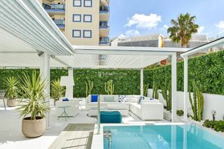 Miete Etagenwohnung in Marina Botafoc-Talamanca. Villa blanco, apartamento de lujo en botafoch con piscina privad