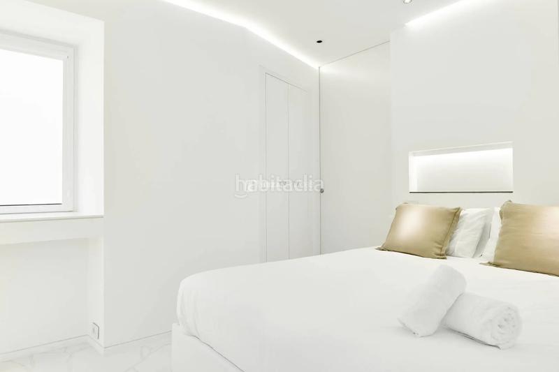 Foto aabc3083-cb95-4228-8900-d9e1d43798fe. Miete etagenwohnung mit pool in Marina Botafoc-Talamanca Ibiza