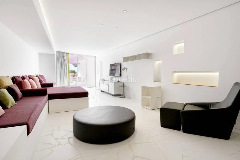 Foto 53c3dbeb-59b1-439c-8007-eb98bec29760. Location appartement avec piscine dans Marina Botafoc-Talamanca Ibiza