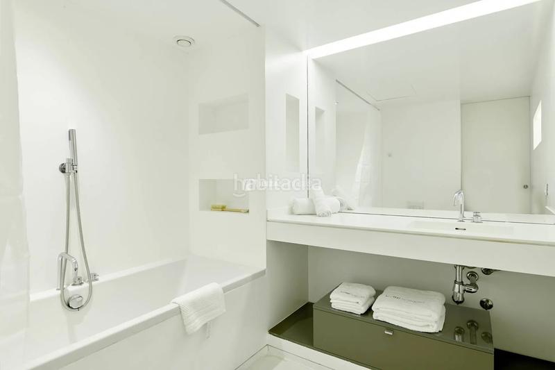 Foto 86a1854a-40b8-4672-a7ba-b4de31dd2e98. Location appartement avec piscine dans Marina Botafoc-Talamanca Ibiza