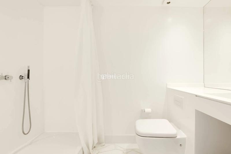 Foto 17bacd87-ec15-4ffa-8a73-fd913e2abb40. Location appartement avec piscine dans Marina Botafoc-Talamanca Ibiza