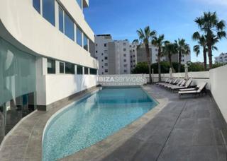 Pis a Marina Botafoc-Talamanca. Comprar un apartamento moderno y luminoso de 3 dormitorios botaf
