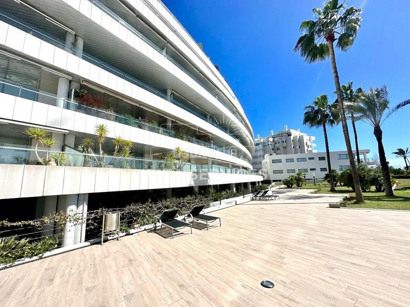 Foto e5925f3c-8e03-4816-b430-681127239e8a. Affitto appartamento con piscina in Marina Botafoc-Talamanca Ibiza