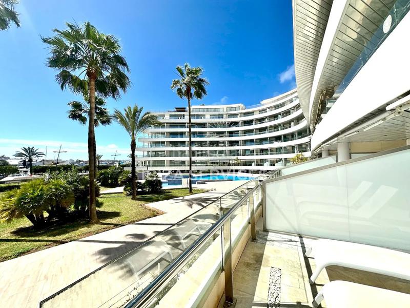 Foto 58594a1a-8fc3-4d1d-968d-76834f680c56. Location appartement avec piscine dans Marina Botafoc-Talamanca Ibiza