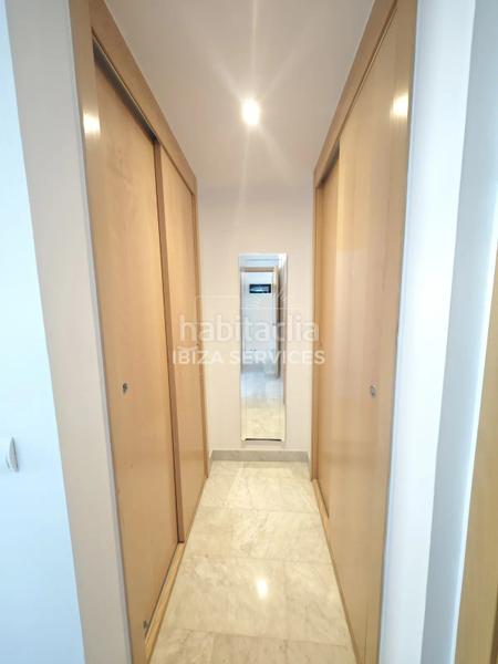 Foto 78bbe8d0-b25f-4c34-afba-990b7d720540. Location appartement avec piscine dans Marina Botafoc-Talamanca Ibiza