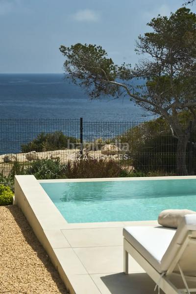 Foto 0d4612e4-cd50-43dc-a18f-4264dc9151e7. Affitto chalet con piscina in Cap Martinet Santa Eulària