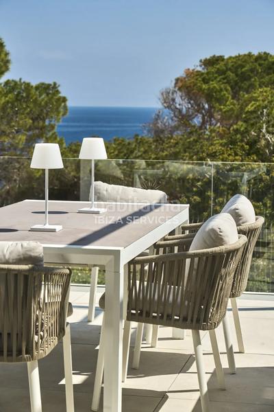 Foto 21d3921d-861b-4189-8025-467ad9f6e5ec. Affitto chalet con piscina in Cap Martinet Santa Eulària