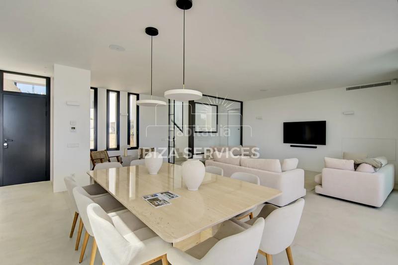 Foto 37beaedc-404c-4f9e-96b6-e1c7443fc4d2. Affitto chalet con piscina in Cap Martinet Santa Eulària